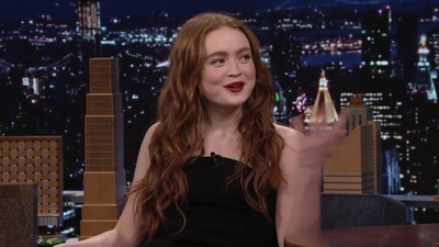 2023-01-13_-_The_Tonight_Show_Starring_Jimmy_Fallon_1_mp40133.jpg