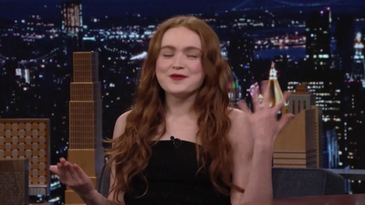 2023-01-13_-_The_Tonight_Show_Starring_Jimmy_Fallon_1_mp40149.jpg