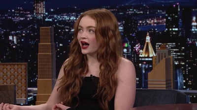 2023-01-13_-_The_Tonight_Show_Starring_Jimmy_Fallon_1_mp40158.jpg