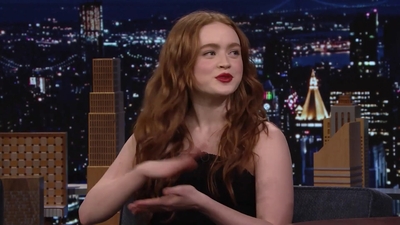 2023-01-13_-_The_Tonight_Show_Starring_Jimmy_Fallon_1_mp40207.jpg