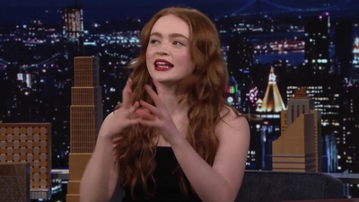 2023-01-13_-_The_Tonight_Show_Starring_Jimmy_Fallon_1_mp40230.jpg