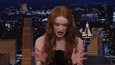 2023-01-13_-_The_Tonight_Show_Starring_Jimmy_Fallon_1_mp40233.jpg