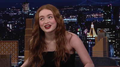 2023-01-13_-_The_Tonight_Show_Starring_Jimmy_Fallon_1_mp40240.jpg