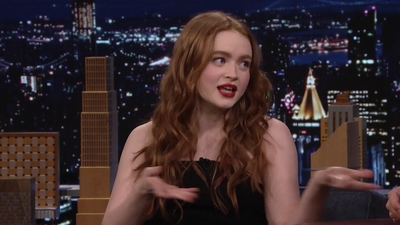 2023-01-13_-_The_Tonight_Show_Starring_Jimmy_Fallon_1_mp40312.jpg