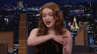 2023-01-13_-_The_Tonight_Show_Starring_Jimmy_Fallon_1_mp40352.jpg