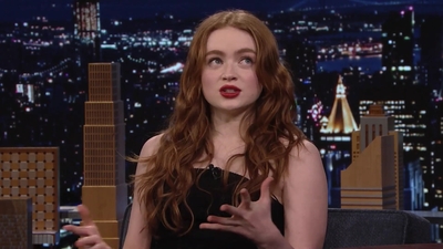 2023-01-13_-_The_Tonight_Show_Starring_Jimmy_Fallon_1_mp40420.jpg