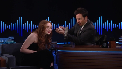 2023-01-13_-_The_Tonight_Show_Starring_Jimmy_Fallon_1_mp40533.jpg