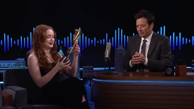 2023-01-13_-_The_Tonight_Show_Starring_Jimmy_Fallon_1_mp40587.jpg