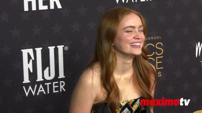 2023-01-15_-_Critics_Choice_Awards_1_mp45189.jpg