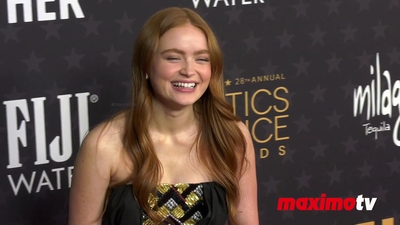 2023-01-15_-_Critics_Choice_Awards_1_mp45190.jpg