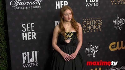 2023-01-15_-_Critics_Choice_Awards_1_mp45212.jpg