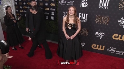 2023-01-15_-_Critics_Choice_Awards_2_mp45256.jpg