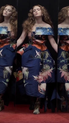 2023-02-16_-_Jonas_Akerlund_for_Alexander_McQueen_SpringSummer_2023_campaign_mp40003.jpg