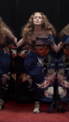 2023-02-16_-_Jonas_Akerlund_for_Alexander_McQueen_SpringSummer_2023_campaign_mp40006.jpg