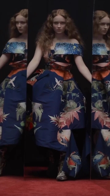 2023-02-16_-_Jonas_Akerlund_for_Alexander_McQueen_SpringSummer_2023_campaign_mp40015.jpg