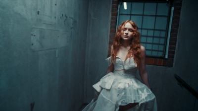 Screenshot_2023-02-23_at_09-21-16_Sadie_Corridor_10_sec_16x9_2023-02-13_mp4_from_Jonas_Akerlund_Film_on_Vimeo.png