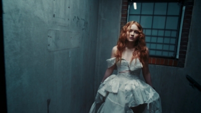 Screenshot_2023-02-23_at_09-21-30_Sadie_Corridor_10_sec_16x9_2023-02-13_mp4_from_Jonas_Akerlund_Film_on_Vimeo.png