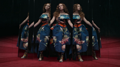 Screenshot_2023-02-23_at_09-27-01_Sadie_Mirrors_15_sec_16x9_2023-01-31_mp4_from_Jonas_Akerlund_Film_on_Vimeo.png
