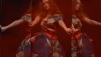 Screenshot_2023-02-23_at_09-29-29_Sadie_Mirrors_15_sec_16x9_2023-01-31_mp4_from_Jonas_Akerlund_Film_on_Vimeo.png