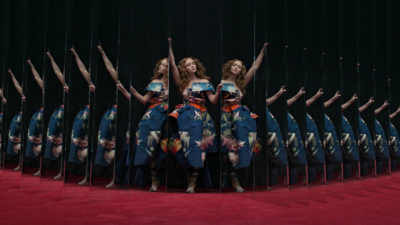 Screenshot_2023-02-23_at_09-33-33_Sadie_Mirrors_15_sec_16x9_2023-01-31_mp4_from_Jonas_Akerlund_Film_on_Vimeo.png