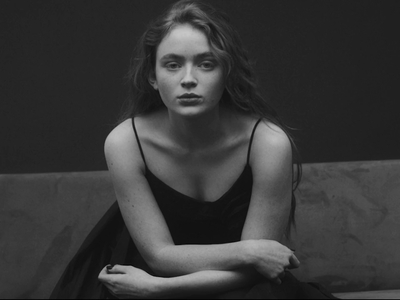 2023-02-17_-_Bjorn_Iooss_for_S_Moda_mp47820.jpg