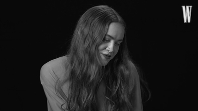 2023-03-05_-_W_Magazine_-_Sadie_Sink_Identifies_as_an_Aries_mp40072.jpg