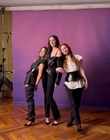 Filename=2023-03-29_-_The_Hollywood_Reporter_Shoot_BTS_mp40282.jpg
Filesize=394KiB
Dimensions=720x1280
Date added=Mar 30, 2023 2023-03-29_-_The_Hollywood_Reporter_Shoot_BTS_mp40282.jpg